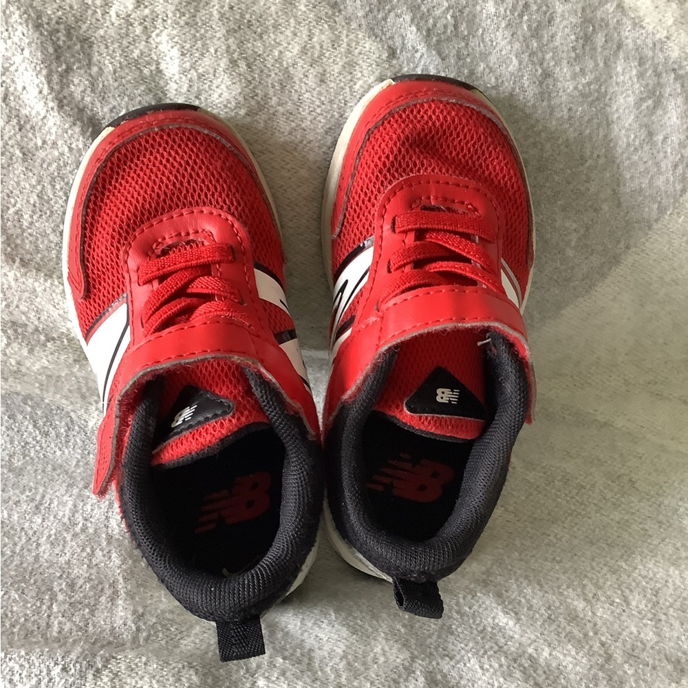 New Balance Toddler Red Sneakers toddler size 7 - Picture 3 of 7